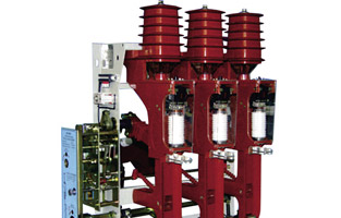 高壓負(fù)荷開關(guān)主要由隔離開關(guān)和簡(jiǎn)單的滅弧裝置組成，功能是通斷負(fù)荷電流和過負(fù)荷電流，隔離電源保證安全檢修。高壓負(fù)荷開關(guān)一般無法斷開電流，需和高壓熔斷器串聯(lián)，借助高壓熔斷器來切斷電流。高壓負(fù)荷開關(guān)根據(jù)結(jié)構(gòu)的不同分為氣式、壓氣式、真空式和SF6式等，操作機(jī)構(gòu)有手動(dòng)、電動(dòng)等形式。